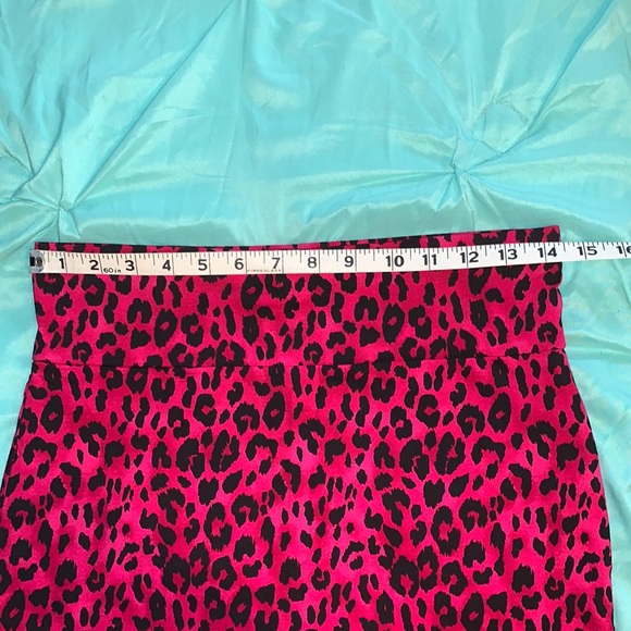 NWOT Large Pink / Red Leopard Bodycon Mini Skirt - Picture 5 of 13